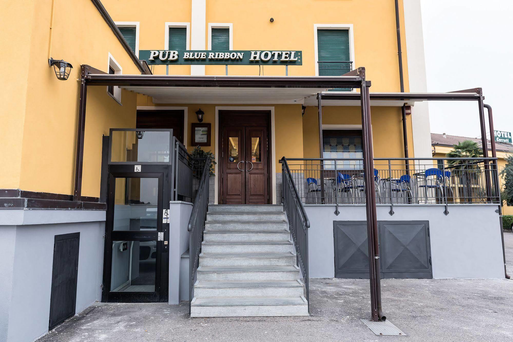 Hotel Blue Ribbon 베르첼리 외부 사진